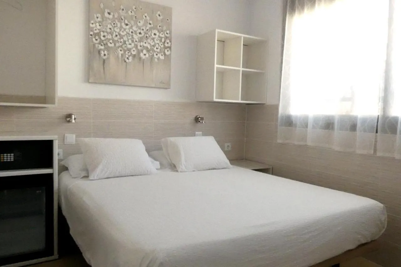 Hostal House Barcelona